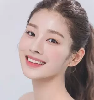 Shin Yu Eun