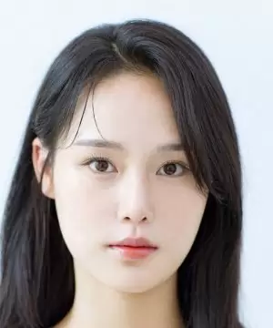Heo Ji Yun