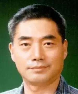 Lee In Seong