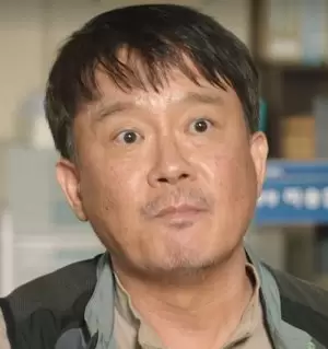 Kim Moon Sik