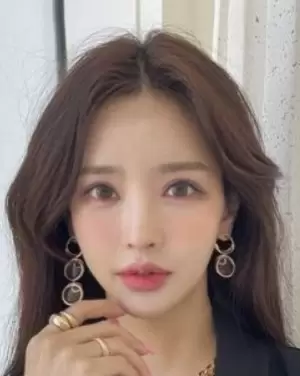 Kim Ra Na