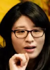 Hwang Sun Young
