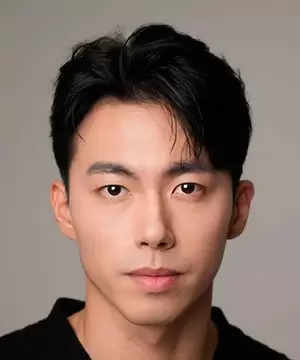 Jung Yi Hun