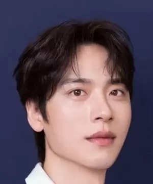 Yun Seung U