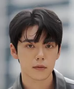 Hwang Yun Je