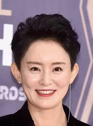 Son Ji Na