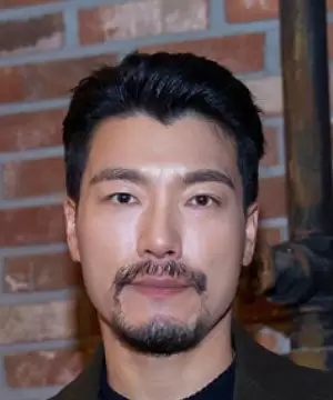 Yang Jun Mo