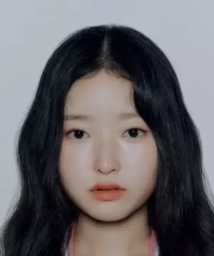 Kim Hyo Jin
