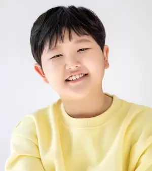 Na Gyeong Min
