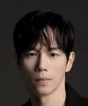 Ko Hoon Jung