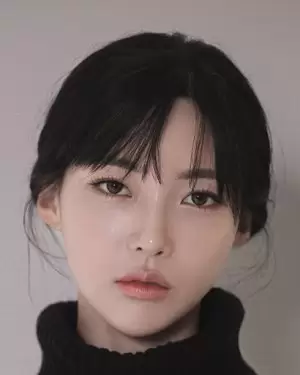 Kim Min Ji