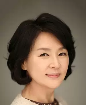 Shin Yeon Suk