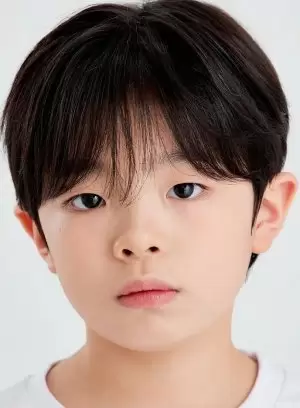 Cho Yun U