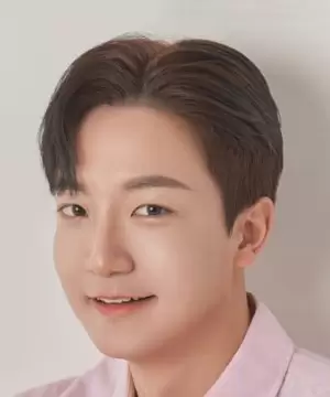 Ko Kang Yong