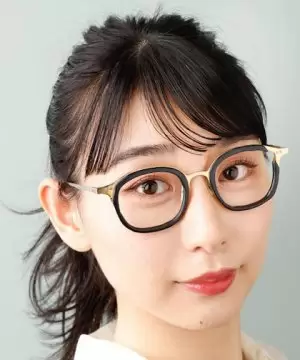 Hashiyasume Atsuko
