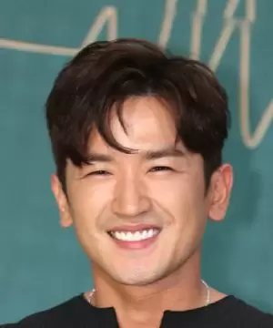 Lee Min Woo
