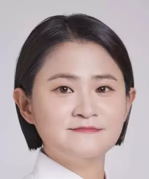 Kim Shin Young