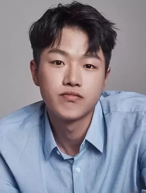 Han Myung Hwan