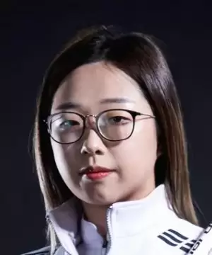 Kim Seon Yeong
