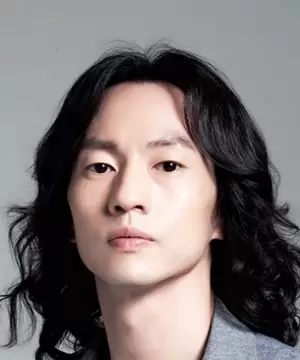 Michael Lee