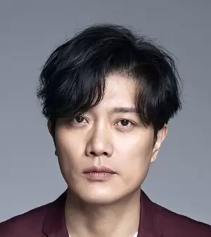 Park Hee Soon 