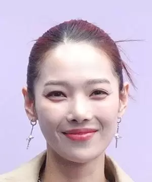 Jun So Min