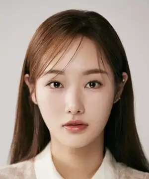 Son Ji Young