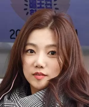 Lee Chae Young