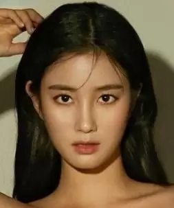 Shin Ji Soo