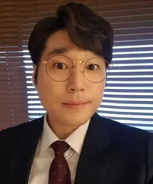 Hwang Yun Seon