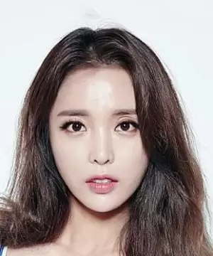 Hong Jin Young