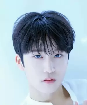 Sim Jun Woo