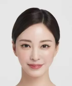 Han Ye Seul