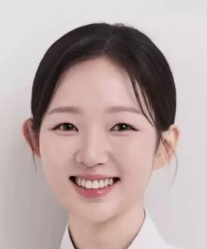 Kim Si Hyeon