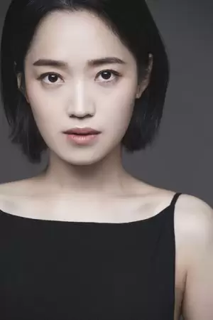 Lee Eun Jo