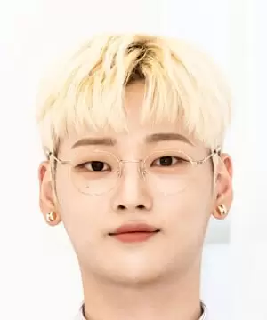 Kang Seok Hwa