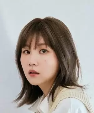 Kim Su Young