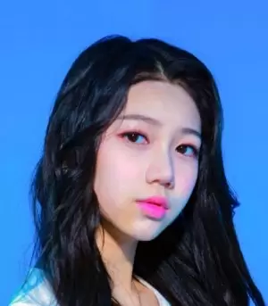 Lee Yun Ji