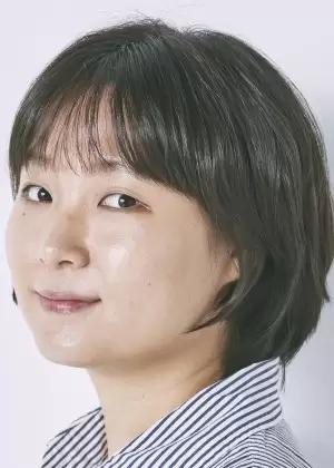 Jung Ga Young