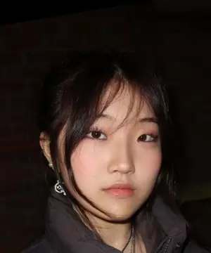 Jung Yoo Ri